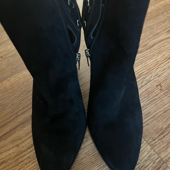 Nwob black booties fringe 6.5 dsw Marc fisher womens boots - Picture 2 of 9